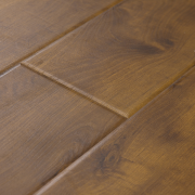 OP-YL06  格調(diào)瑞典強(qiáng)化地板